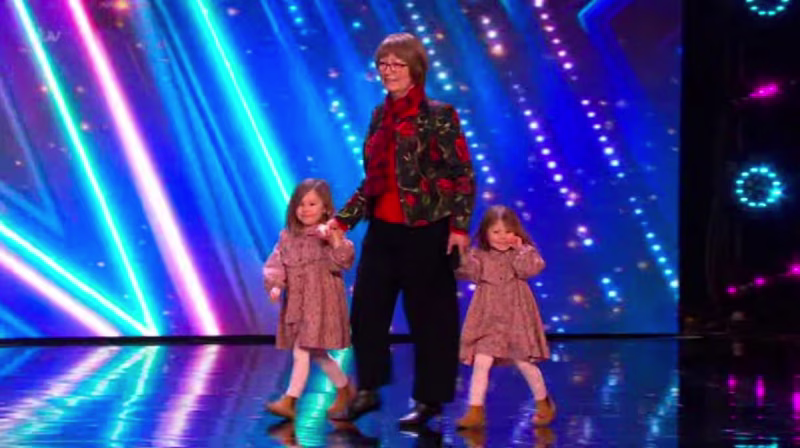 The Dad Whose Little Girls Pushed Him Back Into the Spotlight The Best 13b